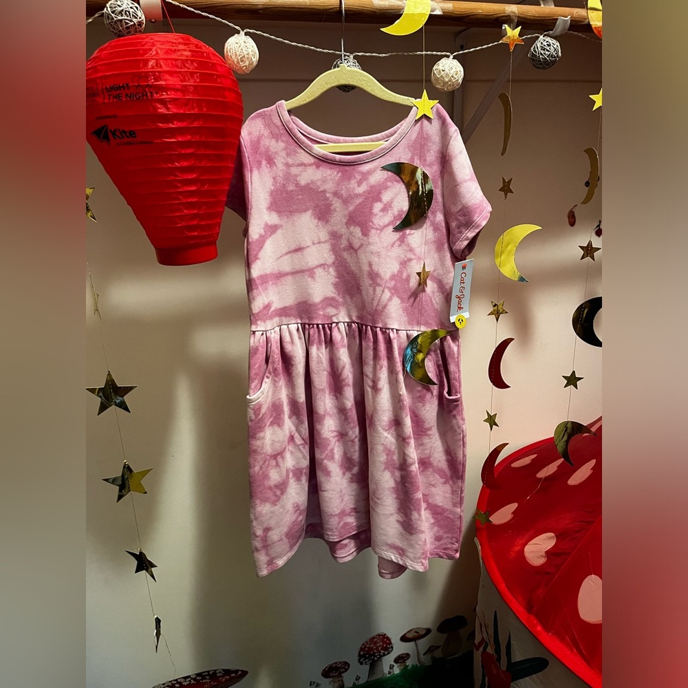 Cute purple tie dye NWT dress